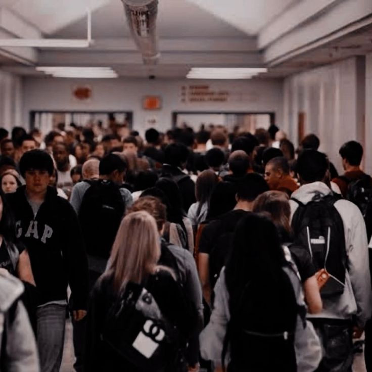 Hallway etiquette 101